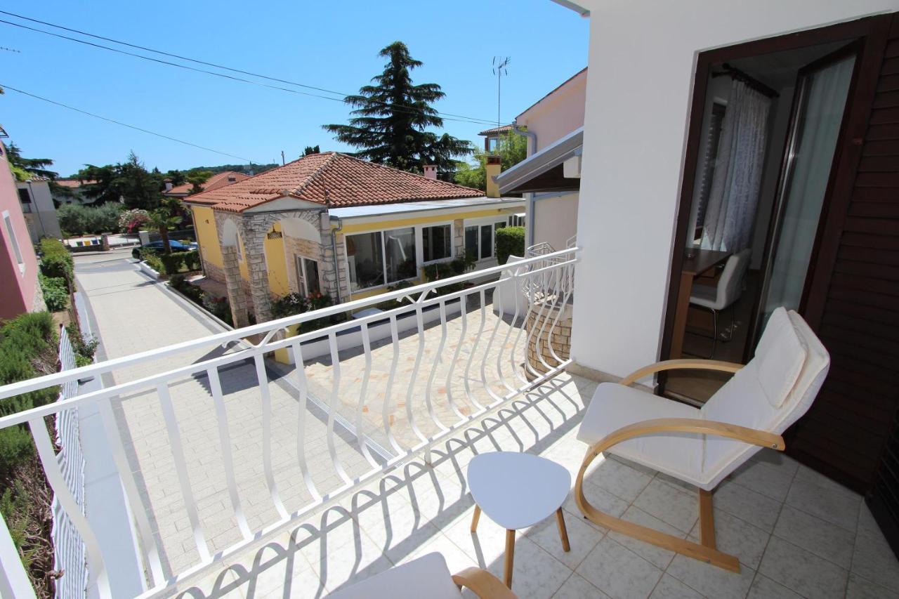 Apartments Knezovic روفينج المظهر الخارجي الصورة